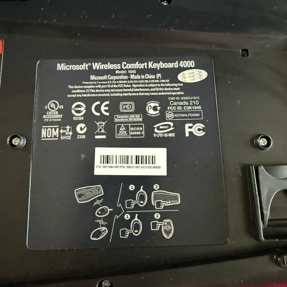 Genuine Microsoft (1045) Wireless‎ Comfort Keyboard 4000 w/ Battery Cover
